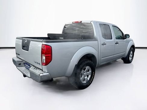 Used 2012 Nissan Frontier SV w/ SV Premium Utility Pkg image 7