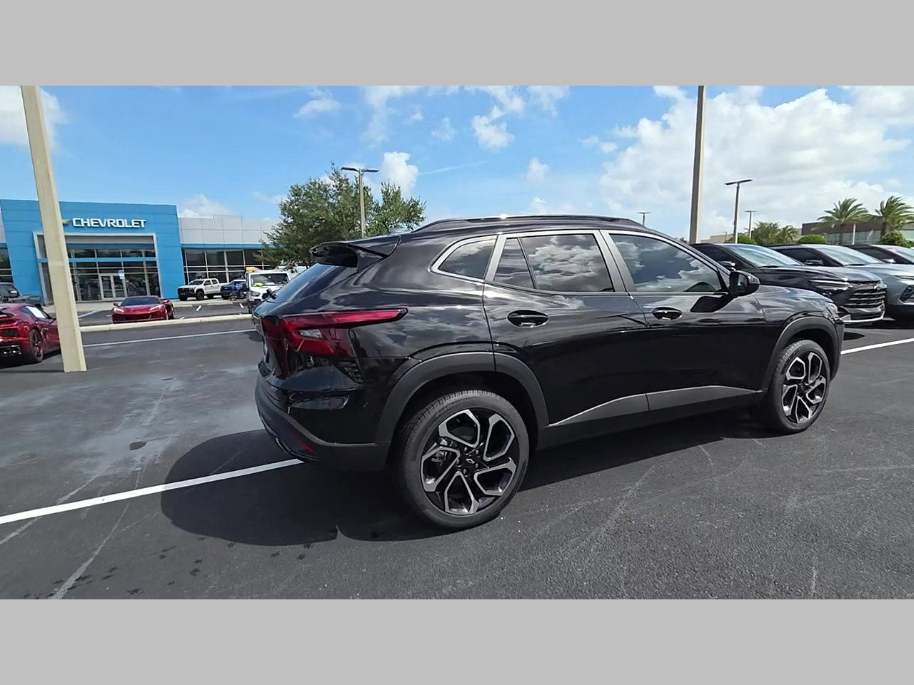 New 2026 Chevrolet Trax RS w/ Driver Confidence Package FWD image 18