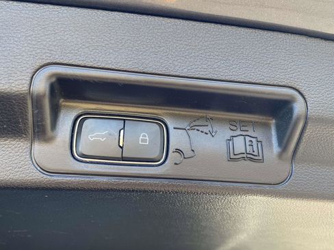 Used 2021 Ford Explorer Timberline image 9