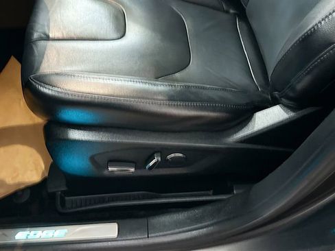 Used 2017 Ford Edge Titanium w/ Technology Package FWD image 20