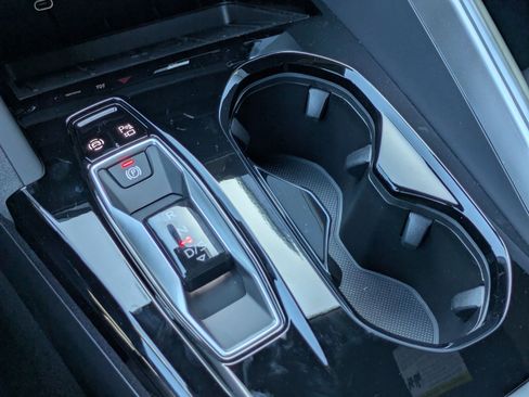 New 2026 Audi SQ5 Prestige AWD/4WD image 13
