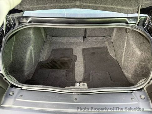 Used 2019 Dodge Challenger R/T w/ Driver Convenience Group image 36