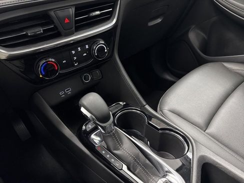 Used 2024 Buick Encore GX Sport Touring image 20