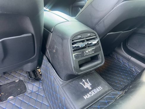 Used 2014 Maserati Quattroporte S Q4 AWD/4WD image 22