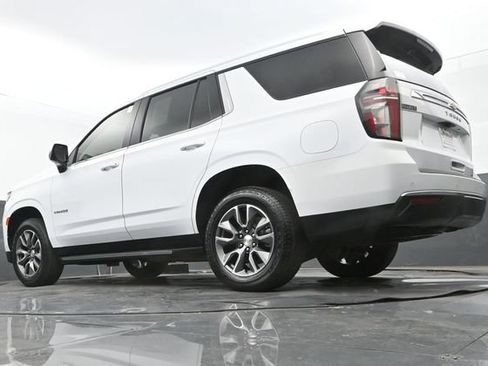 Used 2024 Chevrolet Tahoe LT w/ LT Signature Plus Package RWD image 27