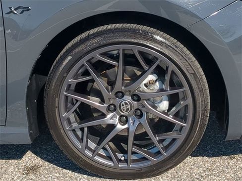 Certified 2025 Toyota Camry SE w/ Convenience Package image 11