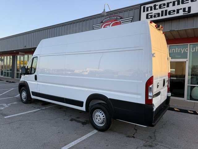 Used 2025 RAM ProMaster 3500 FWD image 5