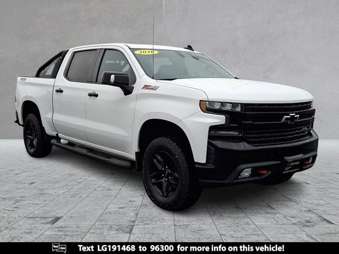 Used 2020 Chevrolet Silverado 1500 LT Trail Boss image 1