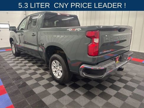 Used 2025 Chevrolet Silverado 1500 LT AWD/4WD image 5