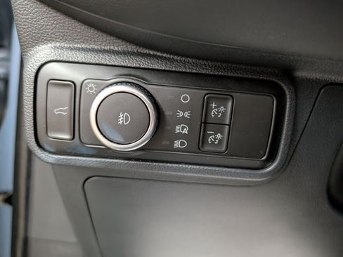 Used 2025 Ford Explorer ST-Line AWD/4WD image 17