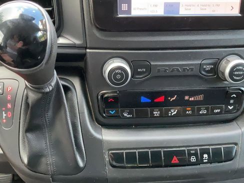 Used 2022 RAM ProMaster 2500 image 18