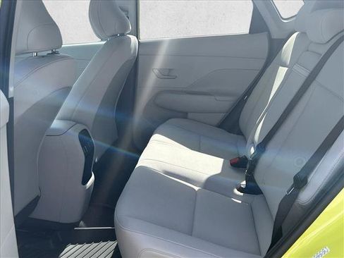 Used 2024 Hyundai Kona SEL image 14