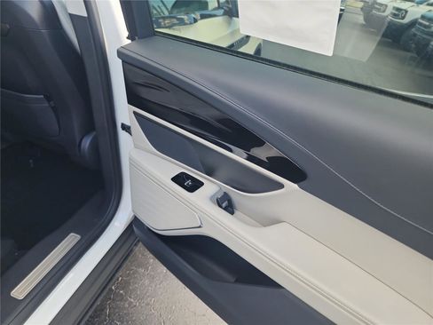 New 2026 Lincoln Nautilus Premier w/ Jet Appearance Package image 20