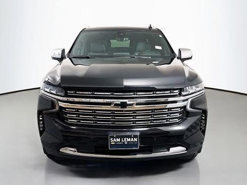 Used 2022 Chevrolet Suburban Premier image 2