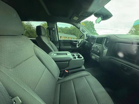 Used 2026 Chevrolet Silverado 1500 Custom w/ Turbomax Blackout Package AWD/4WD image 3