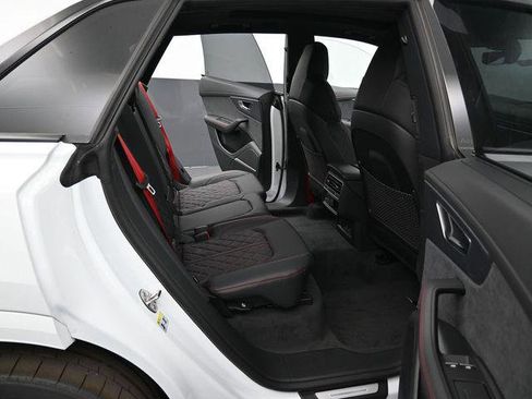 New 2026 Audi Q8 Prestige image 13