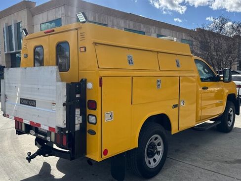 Used 2018 Chevrolet Silverado 3500 W/T image 24