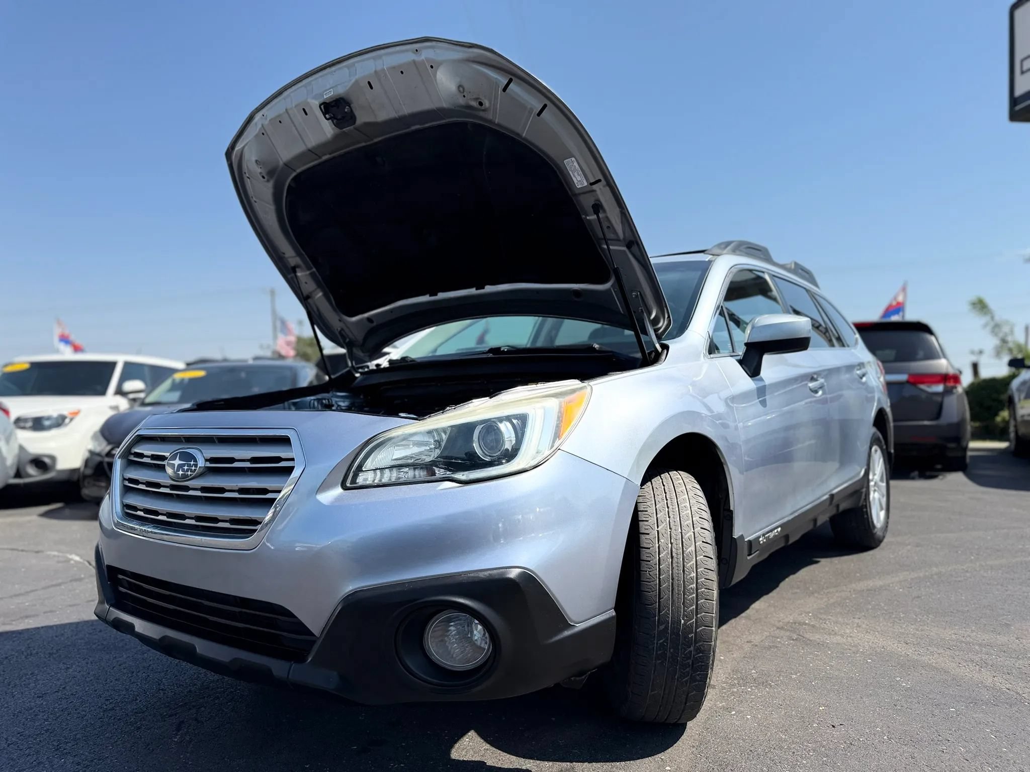 Used 2016 Subaru Outback 2.5i Premium AWD/4WD image 13
