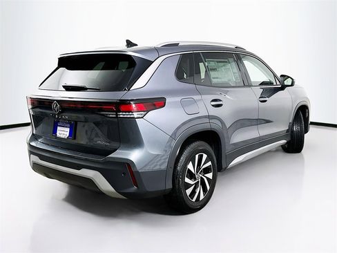 New 2025 Volkswagen Tiguan S image 7