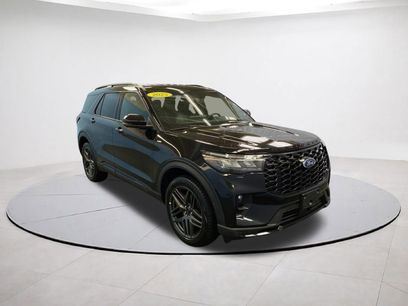 Used 2025 Ford Explorer ST-Line w/ ST-Line Street Pack