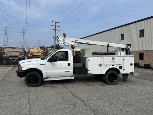 Used 1999 Ford F450 2WD Regular Cab Super Duty image 2