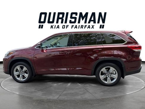 Used 2019 Toyota Highlander Limited AWD/4WD image 4