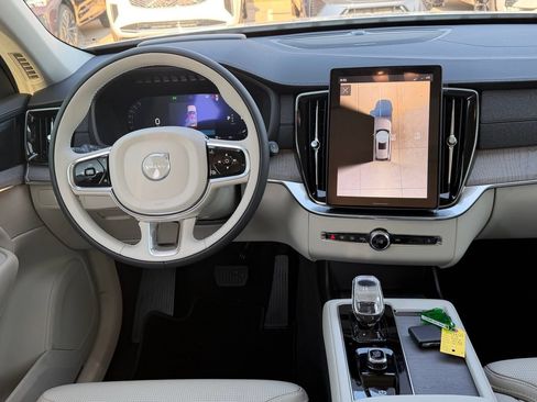 New 2027 Volvo XC90 B6 Ultra AWD/4WD image 9