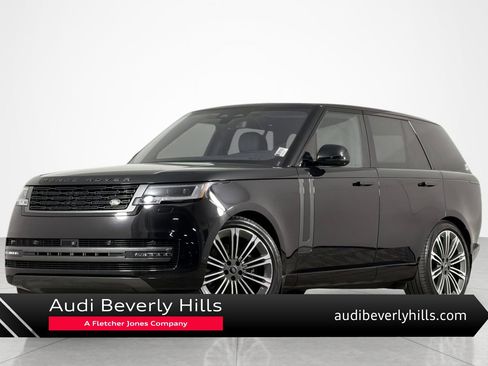 Used 2023 Land Rover Range Rover SE AWD/4WD image 1