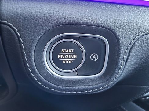 Used 2025 Mercedes-Benz GLE 350 4MATIC image 20