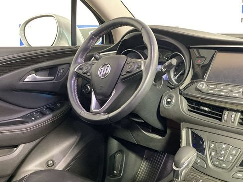 Used 2018 Buick Envision Essence AWD/4WD image 10