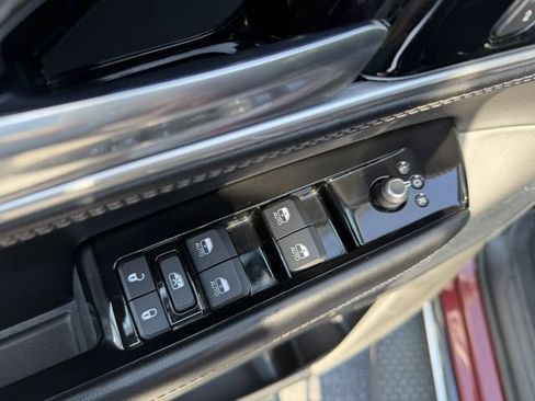 Used 2022 Jeep Wagoneer Series III AWD/4WD image 10