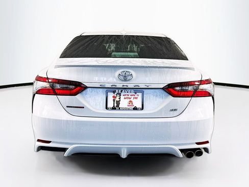 Used 2023 Toyota Camry SE image 8