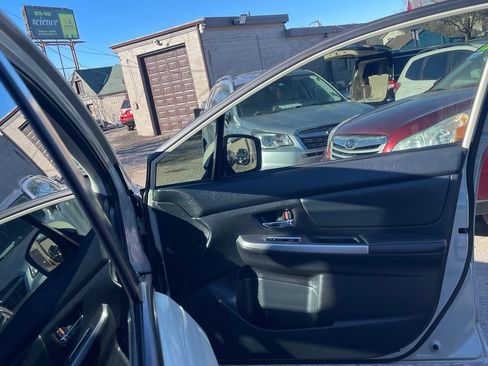 Used 2017 Subaru Crosstrek 2.0i Limited w/ Popular Package #2 image 11