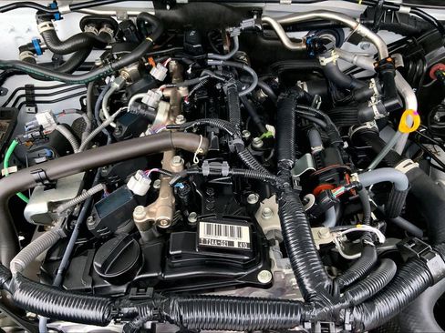 Used 2025 Toyota 4Runner SR5 RWD image 32