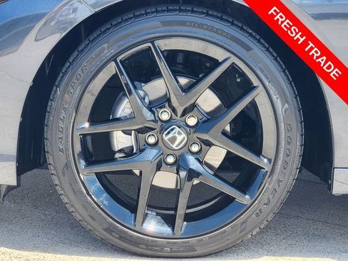 Used 2025 Honda Civic Sport image 10