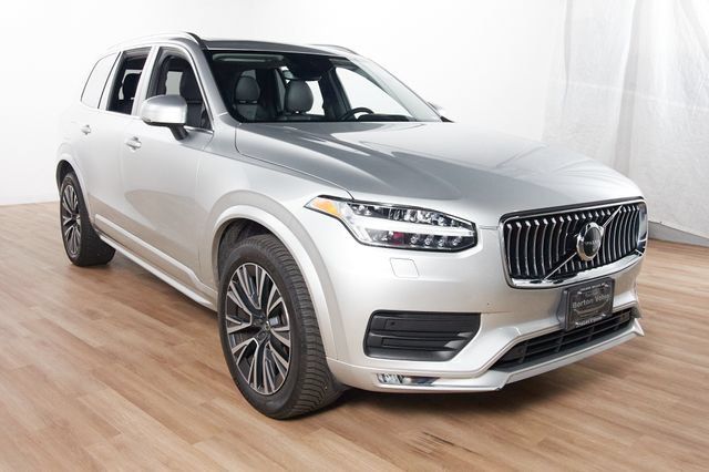Used 2022 Volvo XC90 T6 Momentum w/ Advanced Package AWD/4WD image 3