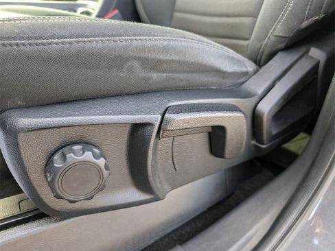 Used 2020 Ford Ranger XL w/ Equipment Group 101A Mid image 11