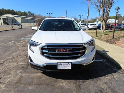 Used 2018 GMC Terrain SLT w/ Infotainment Package II image 12