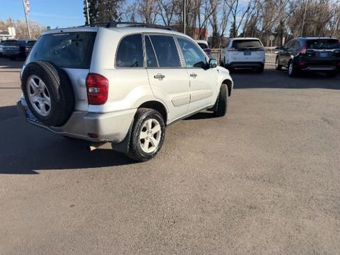 Used 2004 Toyota RAV4 4WD image 17