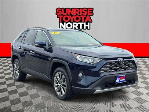 Certified 2019 Toyota RAV4 Limited w/ Carpet Mat Package AWD/4WD image 1