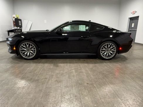 New 2026 Ford Mustang Premium image 7