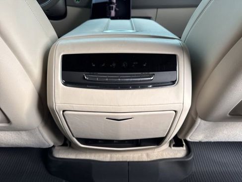 Certified 2025 Cadillac Escalade Sport Platinum image 28