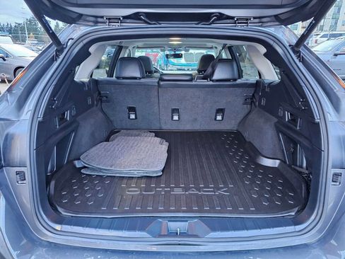 Used 2020 Subaru Outback Onyx Edition XT w/ Tech Package 2 image 15