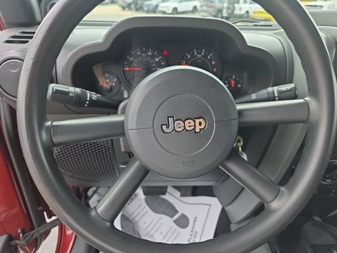 Used 2007 Jeep Wrangler Unlimited X AWD/4WD image 18