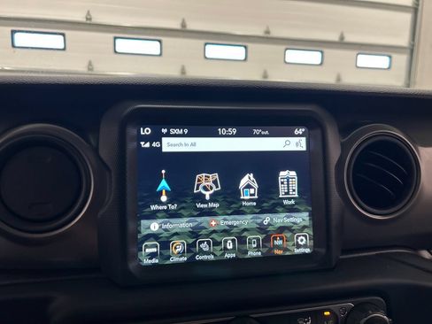 Used 2023 Jeep Wrangler Unlimited Sport AWD/4WD image 22