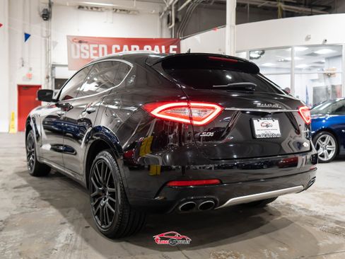 Used 2019 Maserati Levante S GranLusso image 5