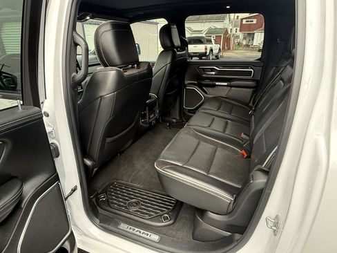 Used 2020 RAM 1500 Laramie w/ Night Edition image 19