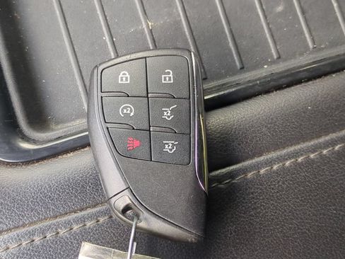 Used 2021 Chevrolet Tahoe LT w/ LT Signature Plus Package RWD image 29