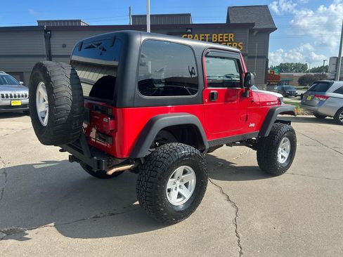 Used 2006 Jeep Wrangler Rubicon AWD/4WD image 3