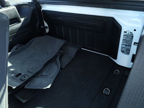 Used 2019 Jeep Wrangler Unlimited Sport S image 17